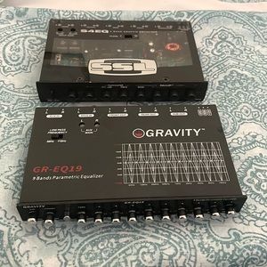 2 equalizers come out of my car I sold they we’re working fine
